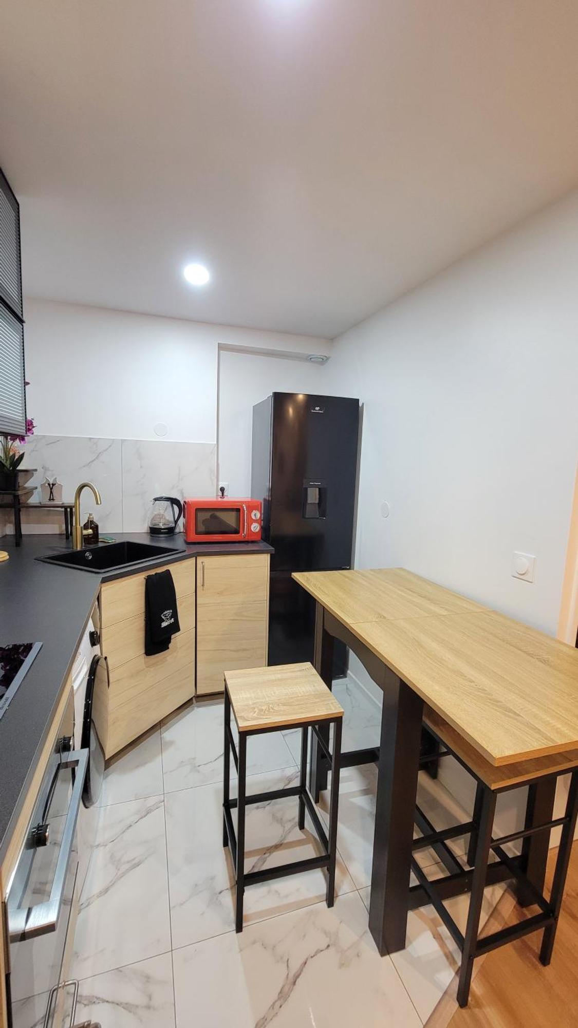 Cosy Apartment Kremlin Bicetre Metro Station ル・クルムラン・ビセートル エクステリア 写真